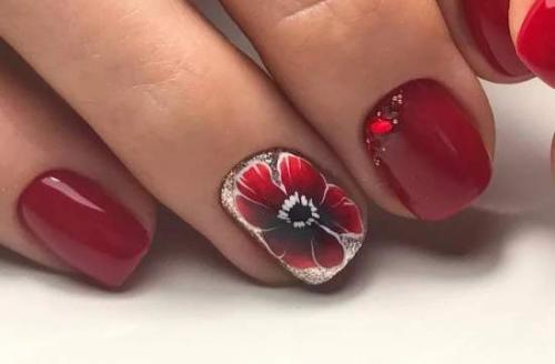 Красно-белый маникюр на короткие ногти. Правила маникюра с красным лаком