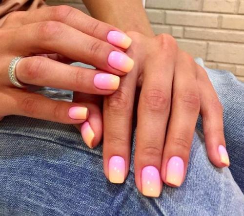 Маникюр градиент красный с белым. Маникюр омбре: 100 эффектных идей