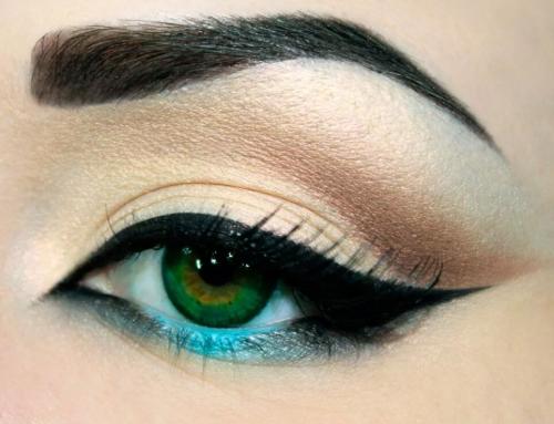 Необычные стрелки 2022. Макияж со стрелкой: тонкости образа и техника нанесения