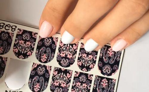 Водные наклейки на гель-лак. Как клеить водные наклейки на гель-лак