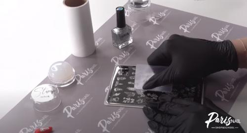 Стемпинг для ногтей пошагово. Обычный 08