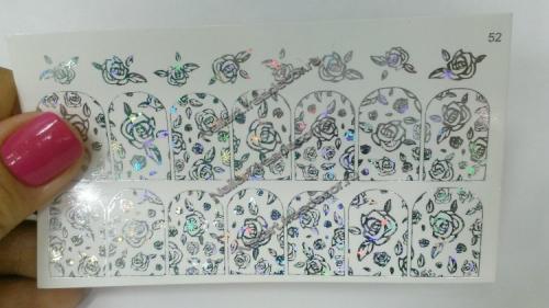 Создание маникюра с помощью трафарета. Как использовать трафареты для французского маникюра 07