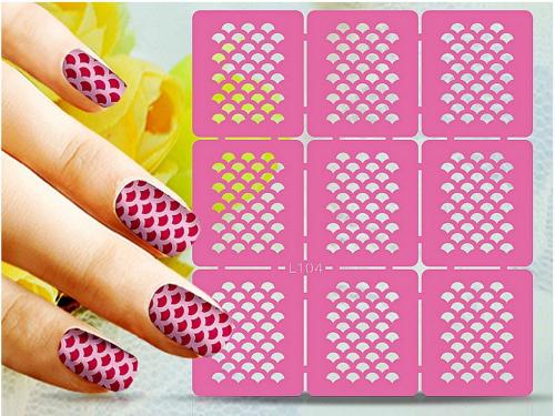 Создание маникюра с помощью трафарета. Как использовать трафареты для французского маникюра 05