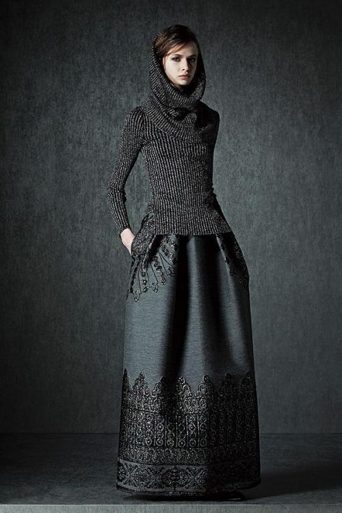 С чем носить юбку-макси осенью и зимой. С чем носить длинные юбки зимой