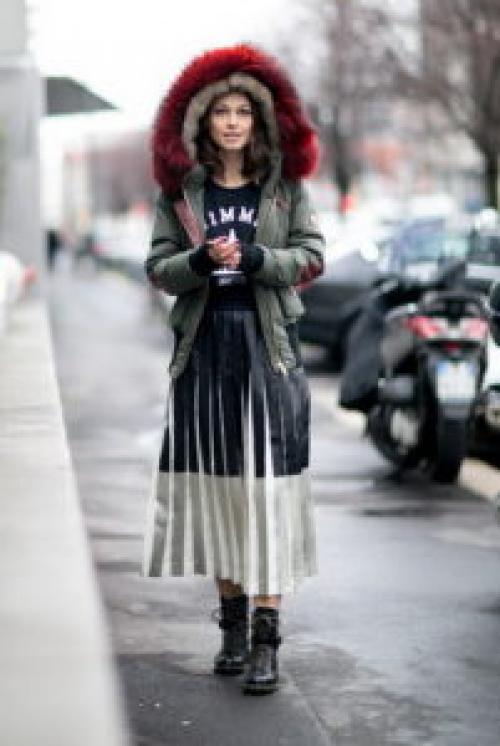 С какой верхней одеждой носить длинную юбку. С чем носить юбку в пол осенью