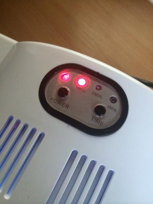 Сколько времени нужно выжидать между слоями гель-лака. Гель-лак. Инструкция по нанесению от новичка :)