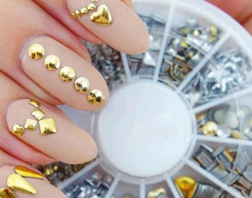 Как сделать наклейки на ногти своими руками. Как сделать маникюр с наклейками