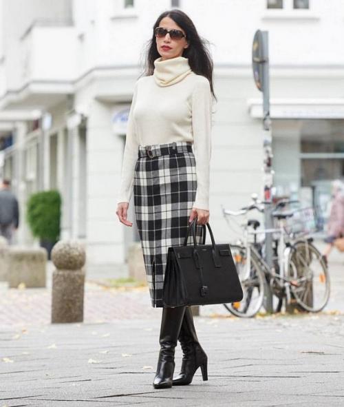 С чем носить трикотажную юбку зимой. 3 С чем носить юбку миди зимой