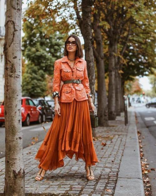 С чем носить длинную юбку зимой 2022. Длинная юбка: с чем носить осенью 2022