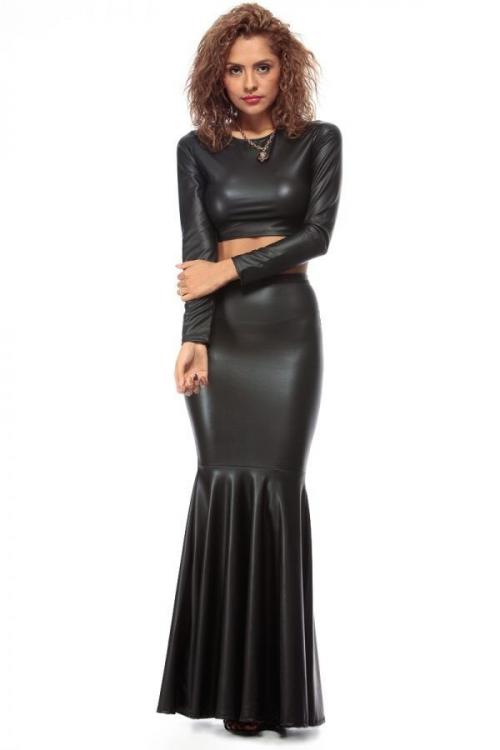 С чем носить юбку-макси зимой. Как выбрать длинную юбку для зимы 11 С чем носить юбку-макси зимой. Как выбрать длинную юбку для зимы 11