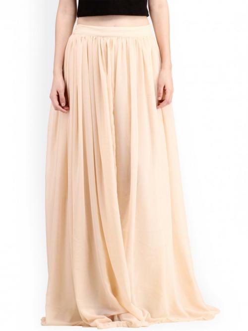 С чем носить бежевую юбку зимой. Бежевая юбка: С чем носить популярный тренд сезона? 93 фото самых современных сочетаний года!