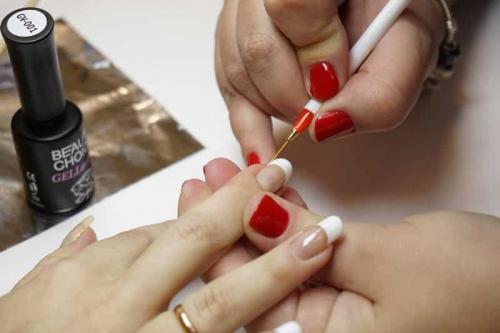 Маникюр гель-лаком пошагово. Этапы процедуры пошагово