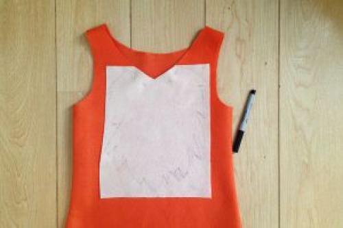 Хвост лисы из мишуры. Костюм лисички для девочки своими руками. Костюм лисы своими руками