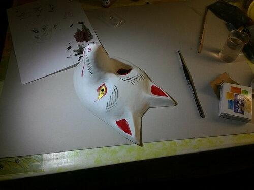 Как сделать маску лисы из папье-маше. как я делал (псевдо) японскую маску лисицы