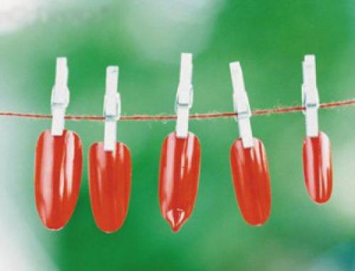 Как отличить нарощенные ногти от здоровых. Искусственные ногти: отличить реальность от вымысла