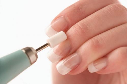 Покрытие ногтей гелем без наращивания. Что такое тонкие натуральные ноготки? 04