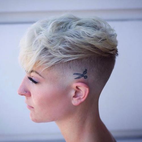 Какие модные аксессуары для волос 2025 можно использовать с стрижками на средние волосы. Модные стрижки на короткие волосы: 8 главных трендов