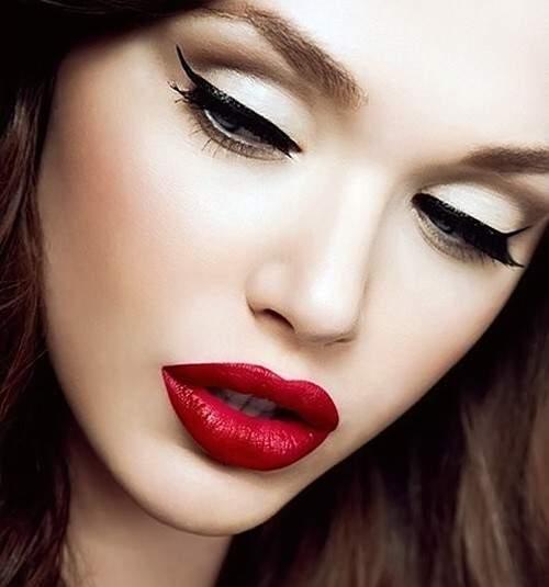 Белые тени для глаз. Белые тени в макияже 01 Белые тени для глаз. Белые тени в макияже 01