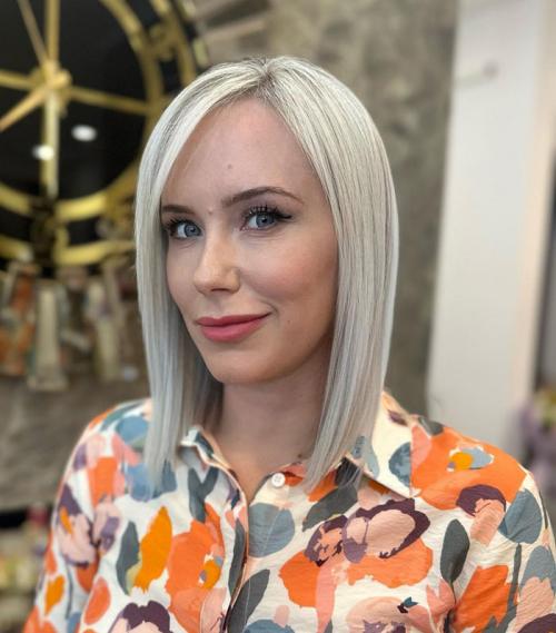 Какие стрижки на средние волосы подойдут для круглого лица. Главные правила, как выбрать стрижку для круглого лица