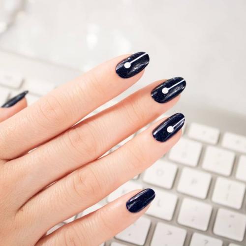 Маникюр 2023 года. Новинки и модные тенденции в маникюре 2023