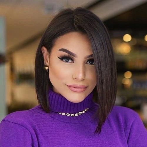 Какие самые популярные стрижки для средних кудрявых волос с челкой в 2025 году. Самые модные стрижки на волосы средней длины