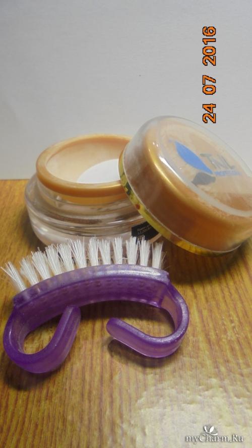 Почему ногти под гель-лаком мягкие. Всего понемногу о тонких ноготках, гель-лаке и слайдерах)))