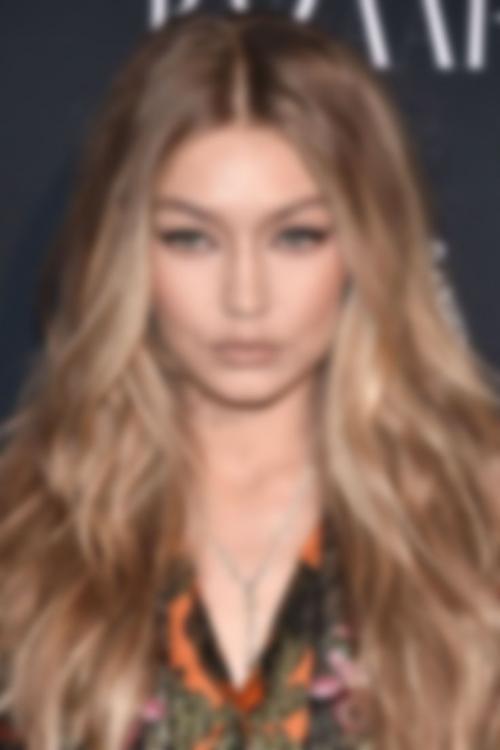 Какие цвета для волос были в моде в 2025 году для средних стрижек. Актуальные цвета для блондинок на средние волосы 2025