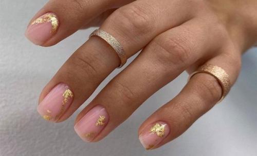 Розово-золотой маникюр. Нежный розовый маникюр с золотым