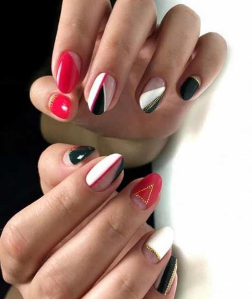 Красный френч маникюр с золотом. Красный френч: фото идеи с дизайном, модные новинки