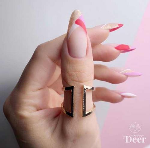 Красный френч маникюр с золотом. Красный френч: фото идеи с дизайном, модные новинки