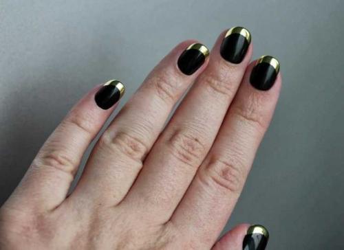 Золотой френч на черном. Френч в сочетании с черным и золотым