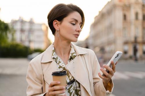 Что такое кудряная геометрия и как она будет применяться в стрижках 2025 года. Стрижки на короткие волосы