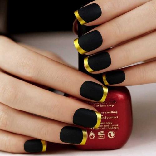 Французский маникюр черный и золото. Френч в сочетании с черным и золотым