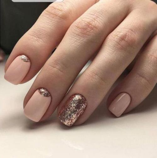 Розово-золотой маникюр. Нежный розовый маникюр с золотым