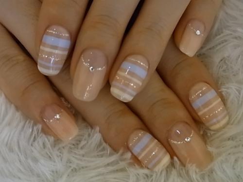 Как выбрать идеальный узор для полосок на френч. Маникюр с полосками: френч