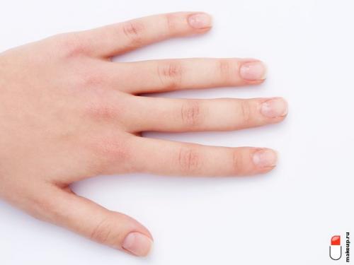 Какие основные инструменты нужны для французского маникюра в домашних условиях. Простой необрезной маникюр в домашних условиях: пошаговая инструкция