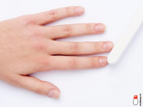 Какие основные инструменты нужны для французского маникюра в домашних условиях. Простой необрезной маникюр в домашних условиях: пошаговая инструкция