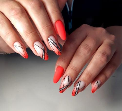 Март 2023 маникюр золотой френч. Модный весенний френч 2023 03