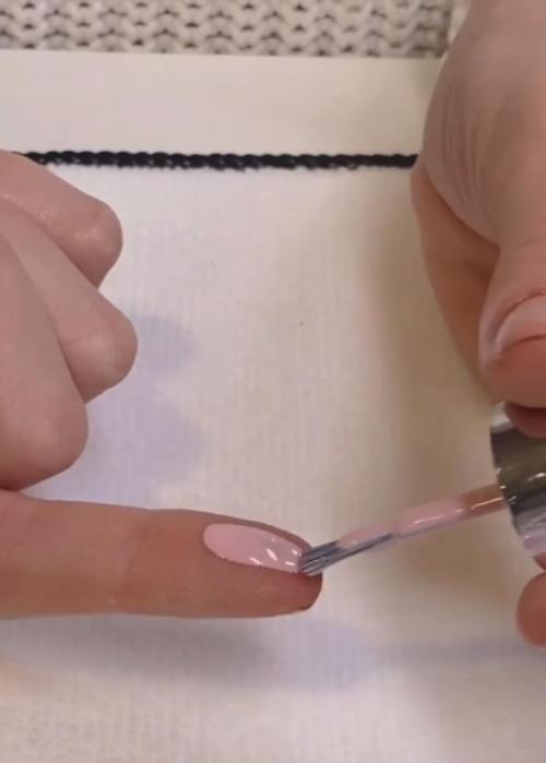 Как сделать френч без стемпинга: пошаговое руководство 12