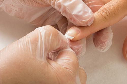 Быстрый френч с полосками French Wrap Plus от [бренд]: как быстро и легко создать идеальный дизайн 13