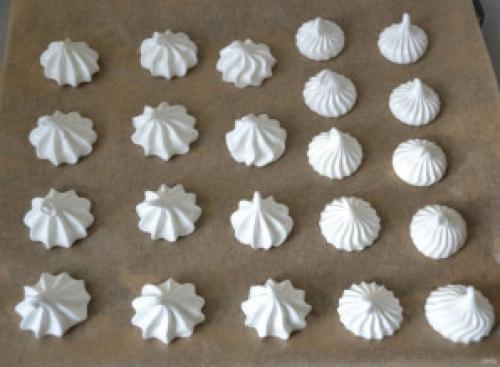 Как сделать идеально ровные полоски на безе. Идеальное безе