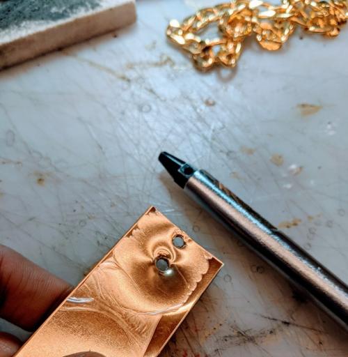 Можно ли окрасить или украсить рога различными элементами. Рога и корона, пост-процесс