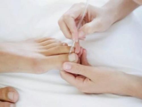 Как сделать простые рисунки на ногтях. Необходимые инструменты и материалы 11 Как сделать простые рисунки на ногтях. Необходимые инструменты и материалы 11