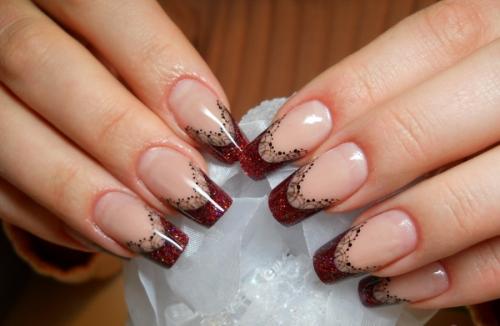 Как сделать бордовый маникюр идеально подходящим к вашему черному наряду: лучшие советы и трюки 09