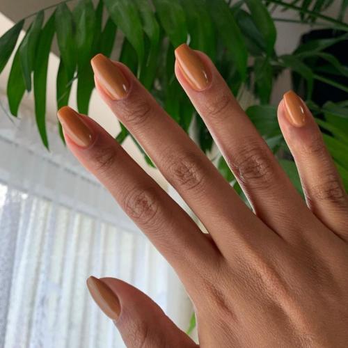 ХИТ маникюр из Instagram: самые популярные стили 2024 года 01