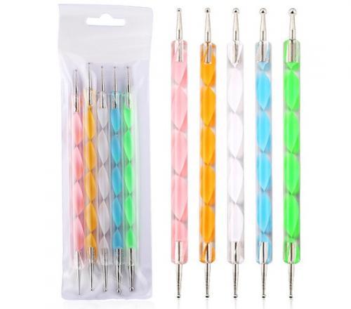 Что можно нарисовать дотсом. Что такое дотс? Фото, рисунки и схемы дотсом для маникюра