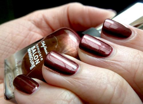 Идеальный маникюр к красному платью: тренды и советы 08