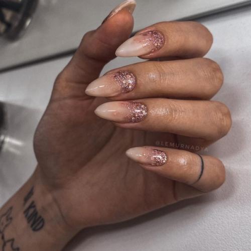 Маникюр/наращивание.  Встрейчайте новую скидку-30%. 07