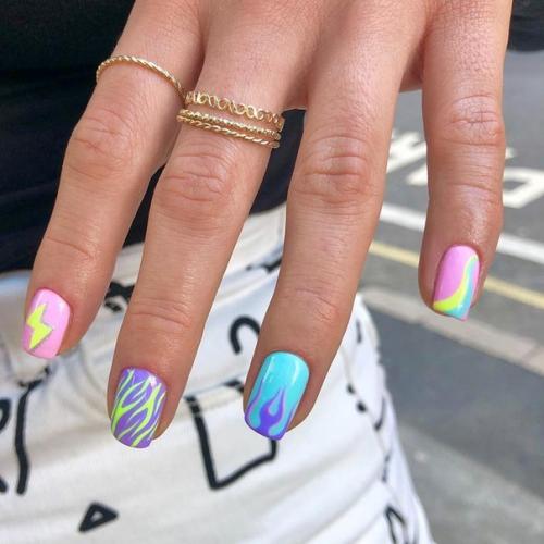 Тренды 2021 в маникюре. 04 Тренды 2021 в маникюре. 04