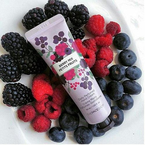 Admin? Внетемка. Сегодняшнюю темку давайте мы посвятим кремам для рук. 01 Admin? Внетемка. Сегодняшнюю темку давайте мы посвятим кремам для рук. 01